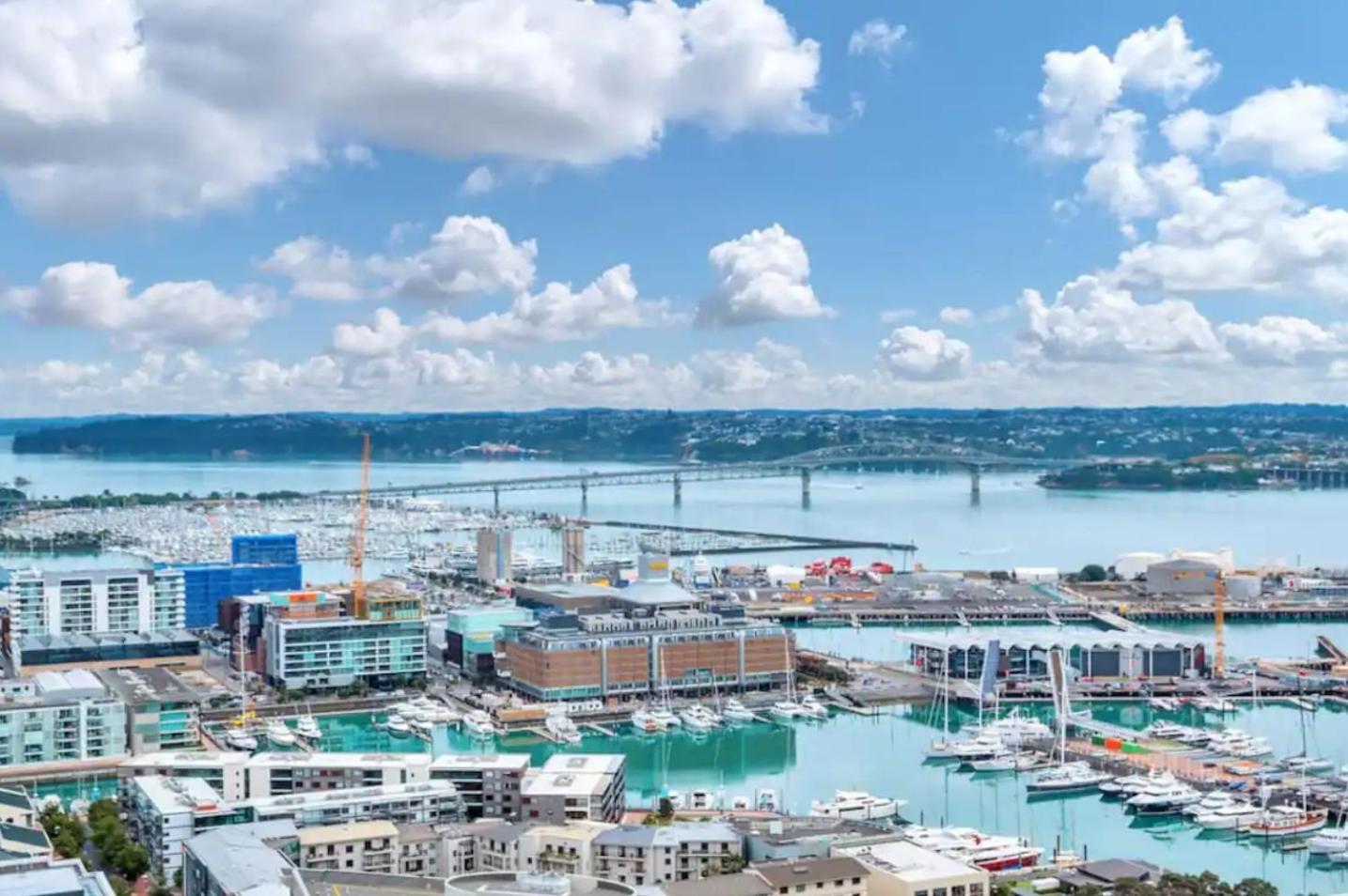 Top Floor Harbour View And Skytower View Apartment In Cbd Όκλαντ Εξωτερικό φωτογραφία